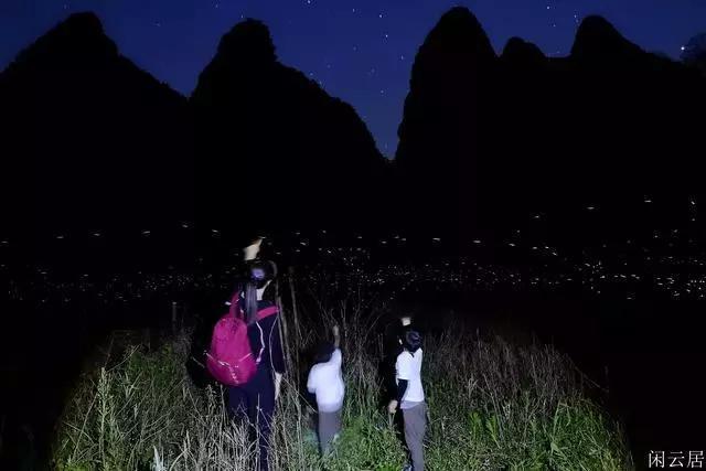 玩滑板的男孩逃脱2